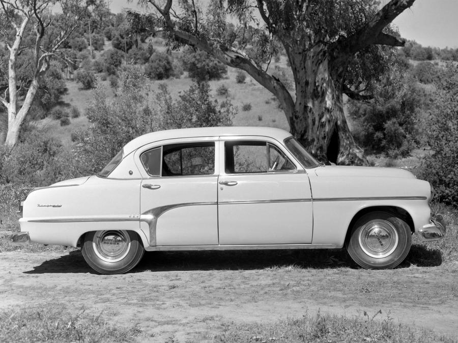  Dodge Kingsway Coronet 1956 года  (фото 2 из 11)